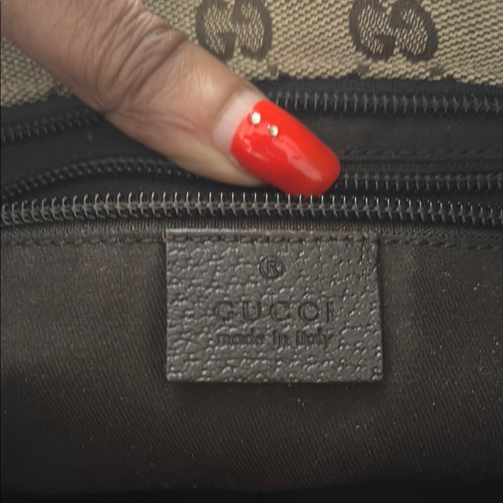 XX SOLD XX Gucci Vintage Tan and Brown Sherry line Crossbody Bag authentic - Picture 9 of 13